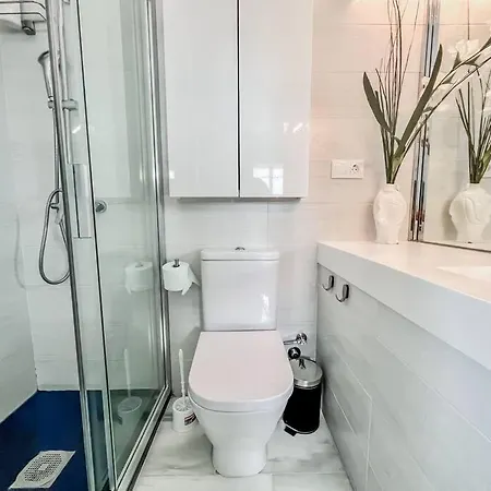 Daire One Bedroom Modern In Nerja